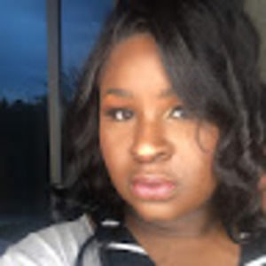 Meet your Posher, Felice